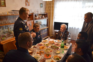 МАСЛЕННИКОВ