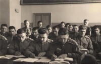 30 ноября 1955г. Подготовка к выпускным экзаменам по теории полета вертолета.