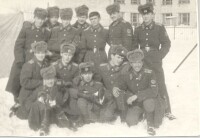Масленица прийдёт. и ... 1975, перед УЛО 65 к.о. и товарищи