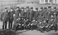 1975г. апрель 69к.о. убераем территорию около УЛО
