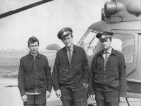 1976г. июль аэродром ЗВЕЗДА к-т В.Шапрынский, ст.л-т А.Власов и к-н В.Креминский