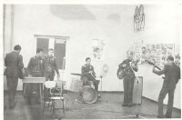 Сызрань, 1976, 8 марта в техникуме. ВИА 2-ой роты.