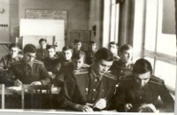 На уроке аэродинамики, 65 к.о. 1976 год.
