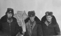 3 аэ 1 звено Саня Зайцев, Серега Левин и Саня Войчук на прыжках