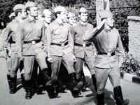 Строевая подготовка.72 К.О.Безенчук.1977
