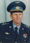 Н.Зеленский.Выпуск академии Обороны Украини.2003г.