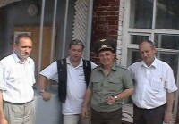 ...встреча у казармы...