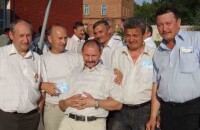 максимов и МЫ у казармы юбилей-25 лет _ 2007 год