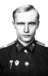 МИХАЙЛОВ ВЛАДИСЛАВ
